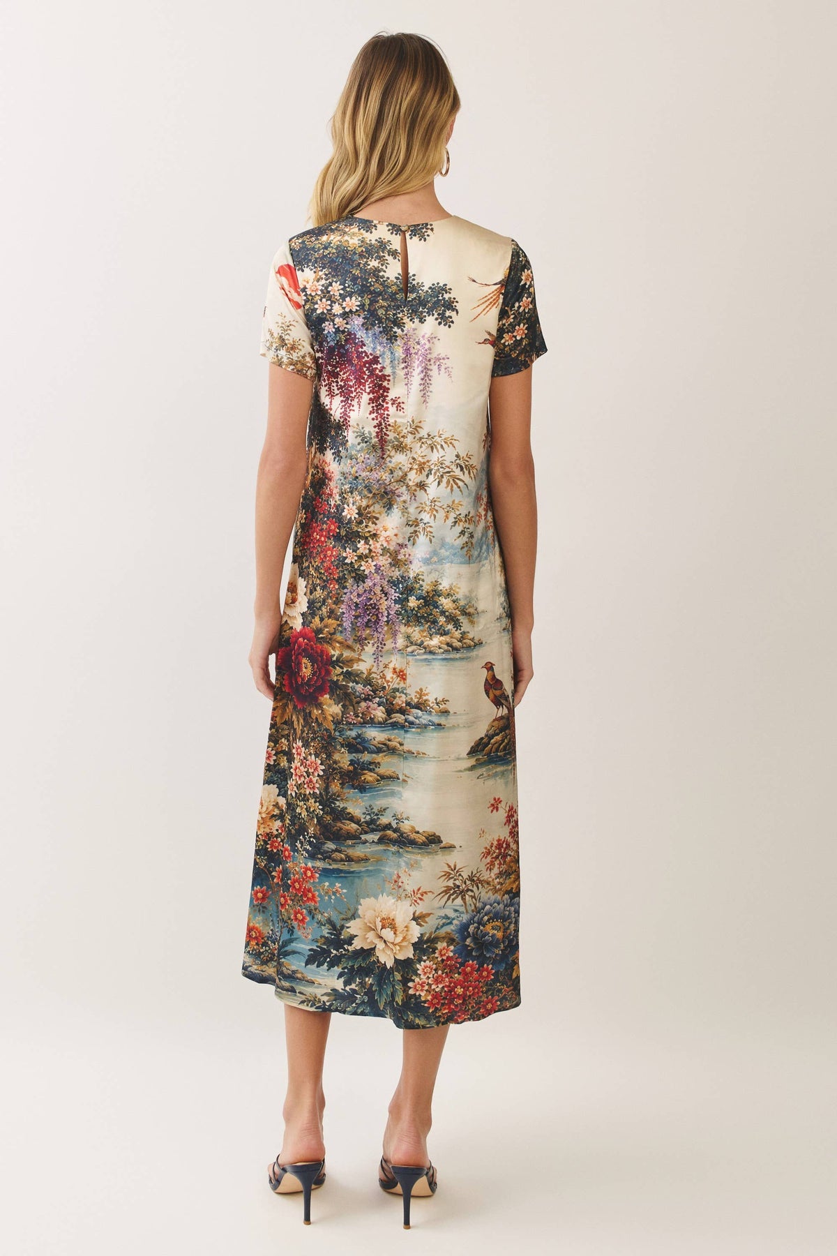 Scenic Floral Print Maxi Dress