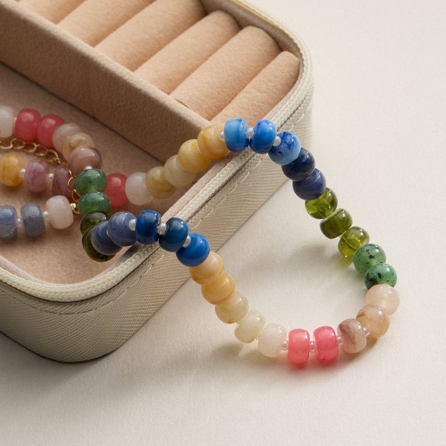 Gradient Color Round Disc Beaded | Necklace