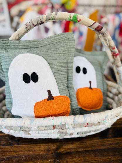 Reclaimed Fabric Ghost Pillow with Quilted Pumpkin – 9 x 12
