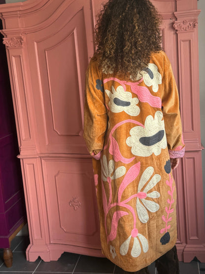 Long flower coat embroidered