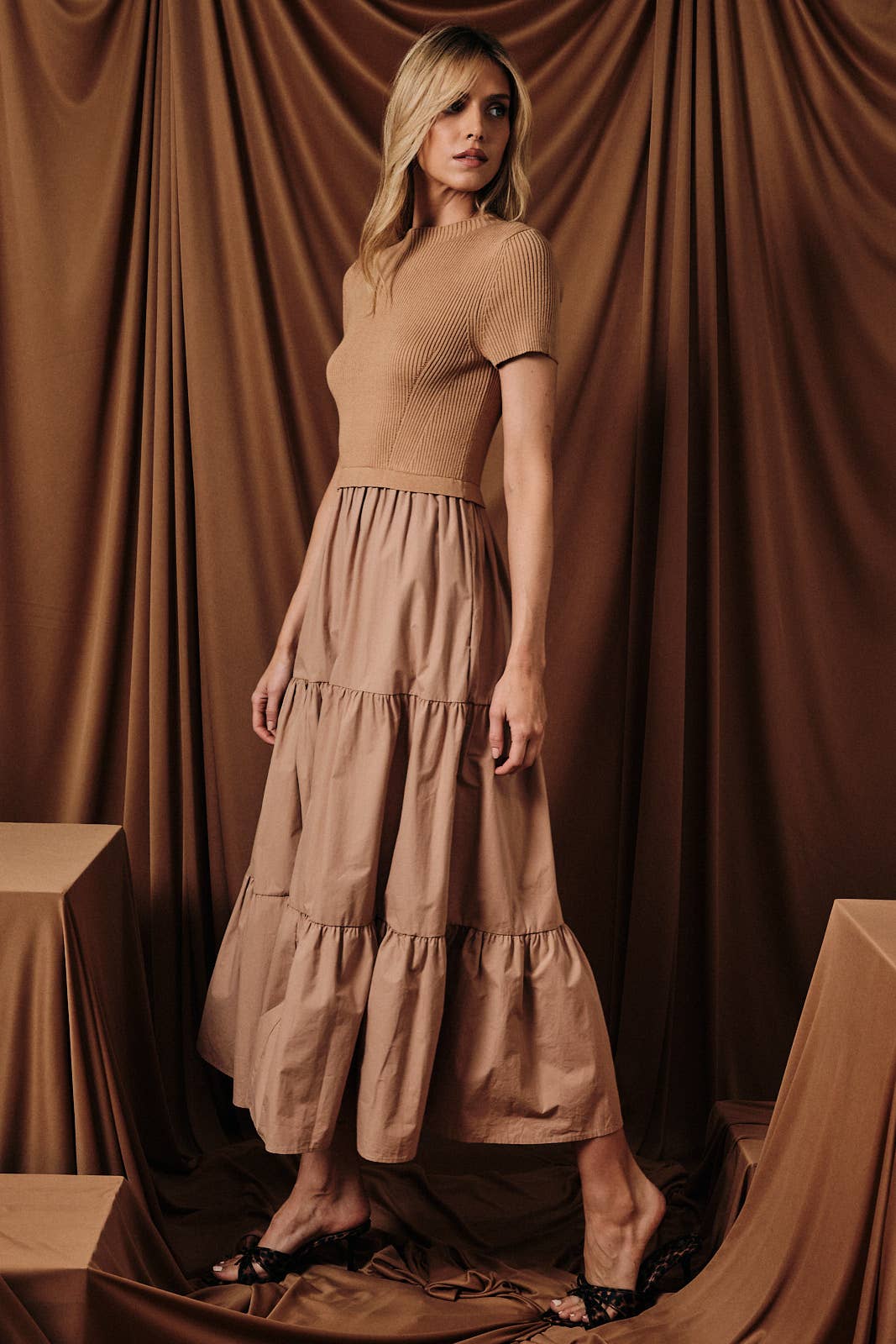 MOCK NECK SHORT SLEEVE KNIT & WOVEN MIX TIERED MIDI DRESS