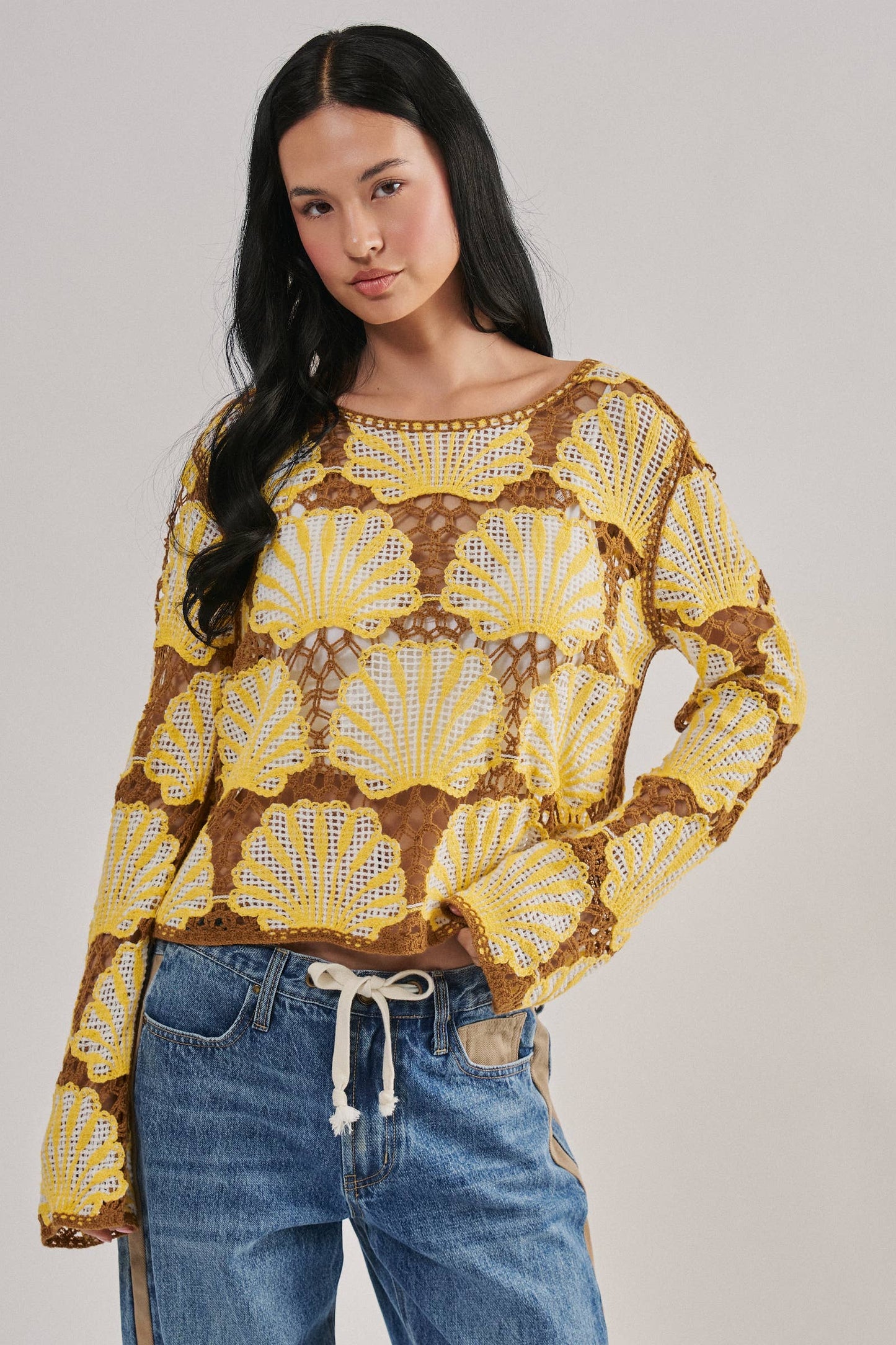 Crochet Lace Seashell Scalloped Knit Top