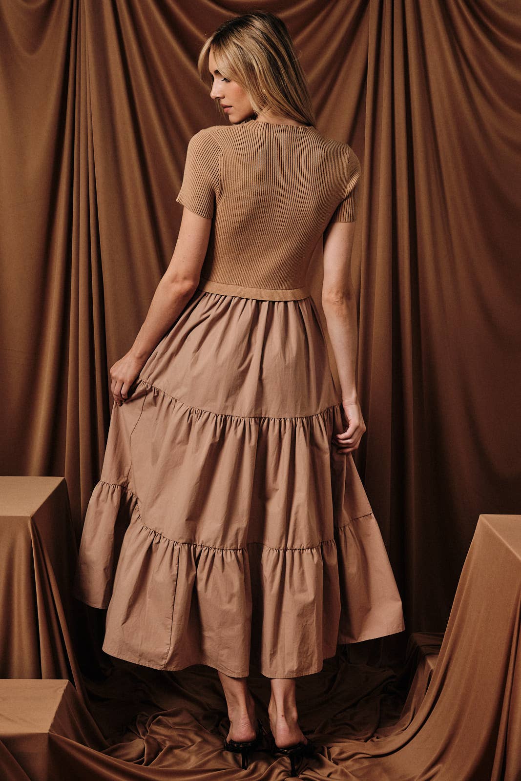MOCK NECK SHORT SLEEVE KNIT & WOVEN MIX TIERED MIDI DRESS