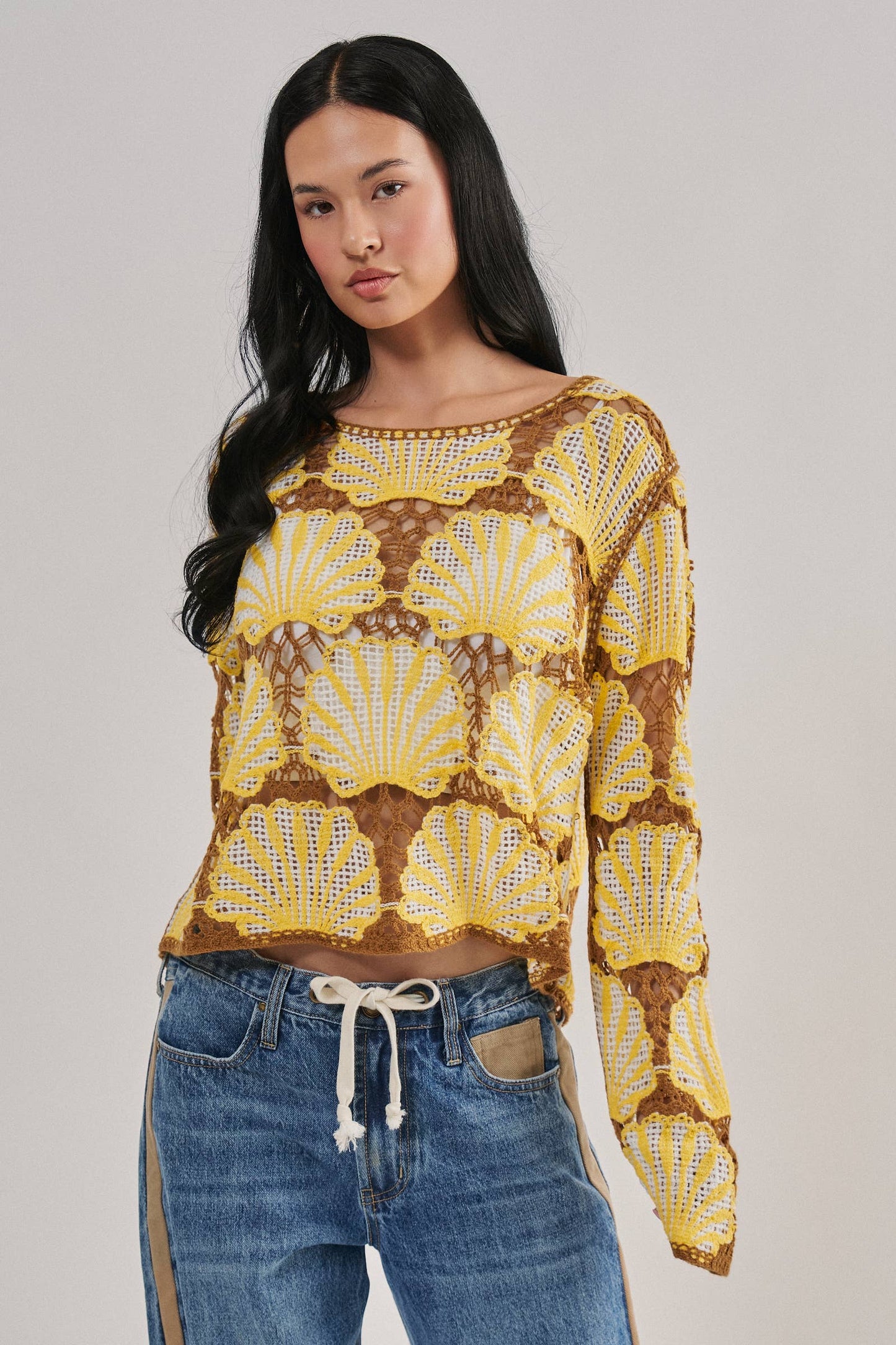 Crochet Lace Seashell Scalloped Knit Top