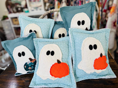Reclaimed Fabric Ghost Pillow with Quilted Pumpkin – 9 x 12